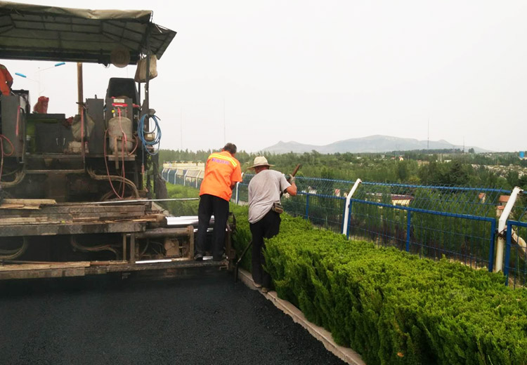 泗水华村水库路面工程